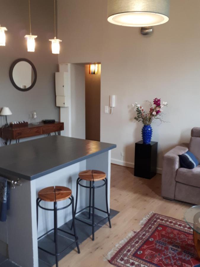 Le Petit Rochereau Appartement LʼIsle-sur-la-Sorgue Buitenkant foto
